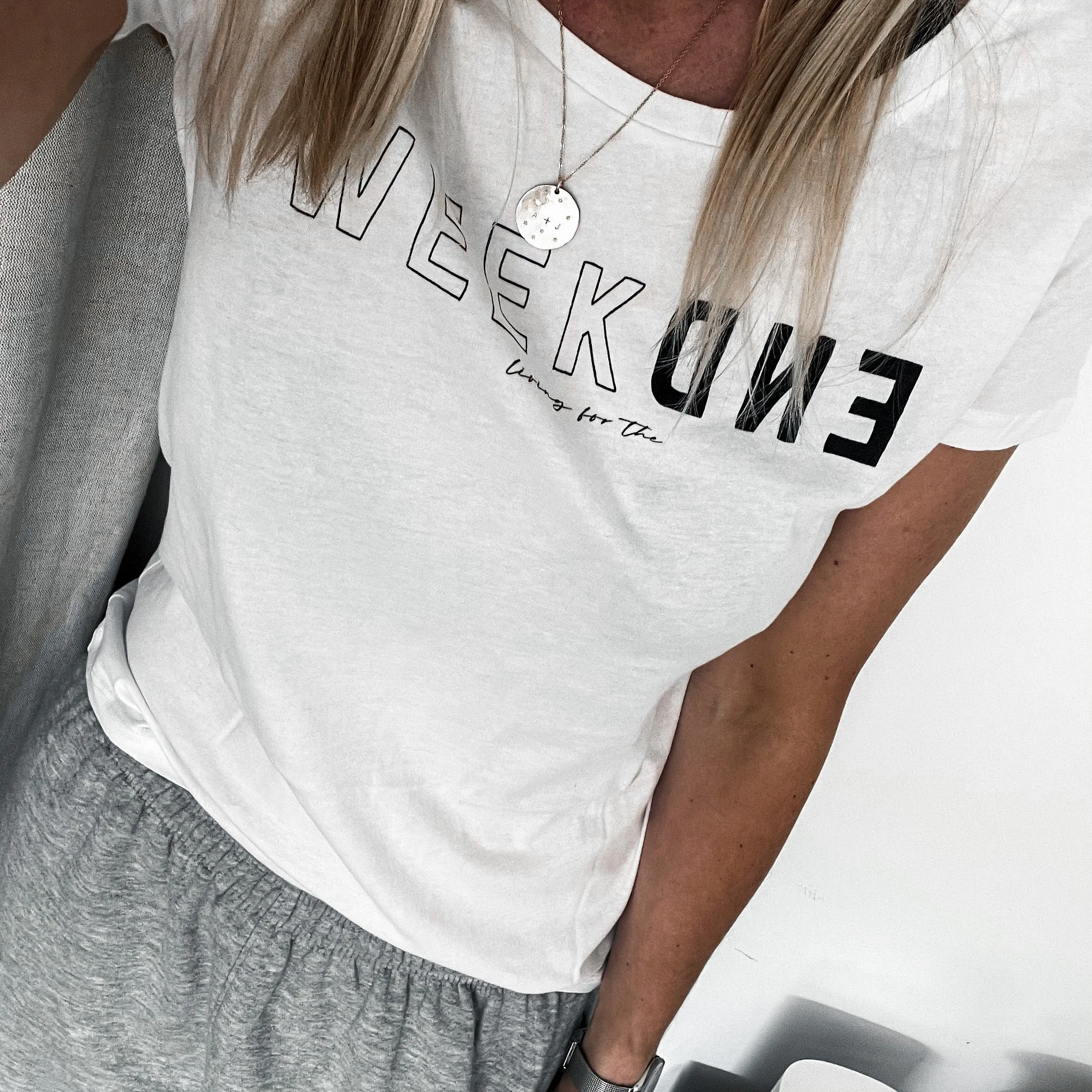 Boxy white WEEKEND  tee