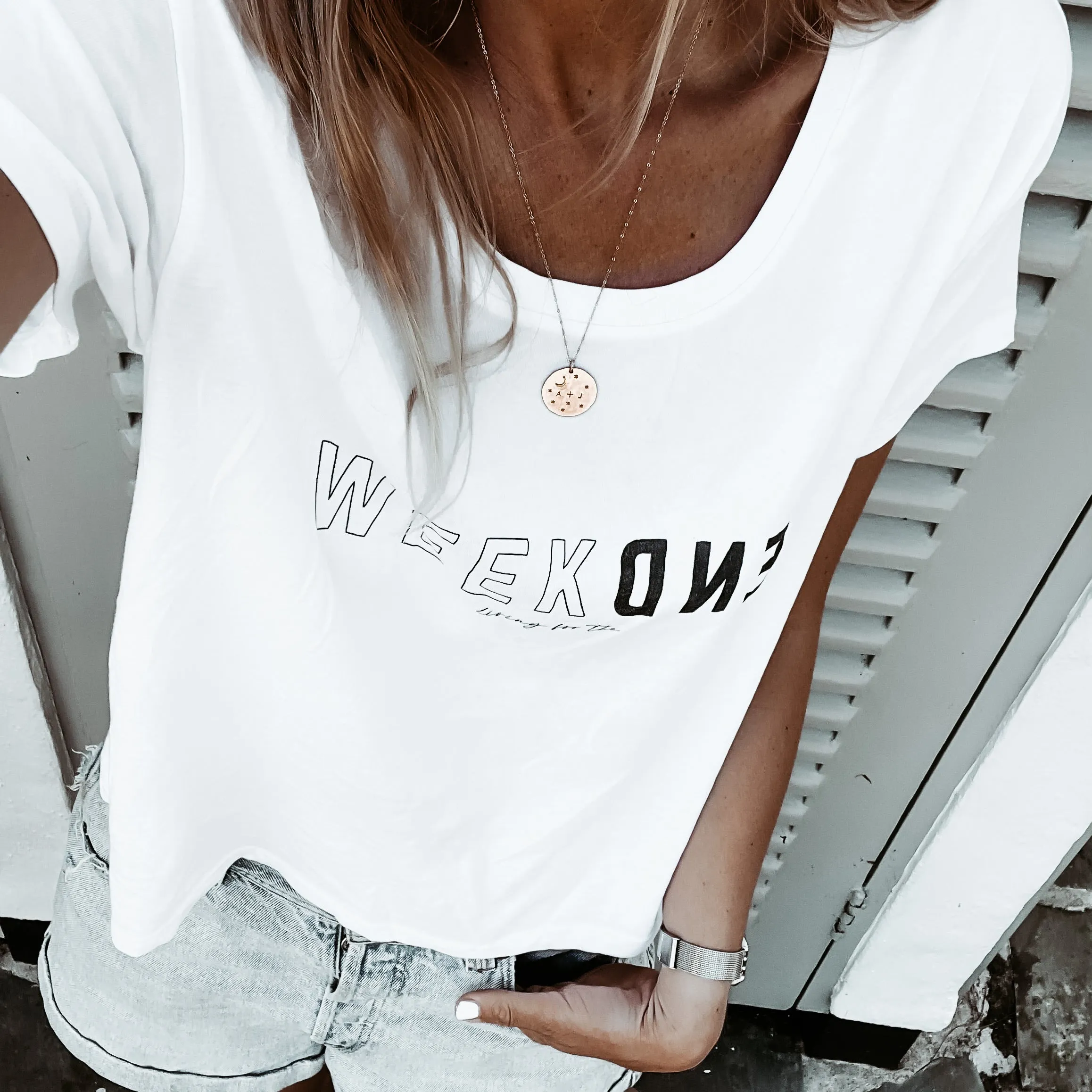 Boxy white WEEKEND  tee