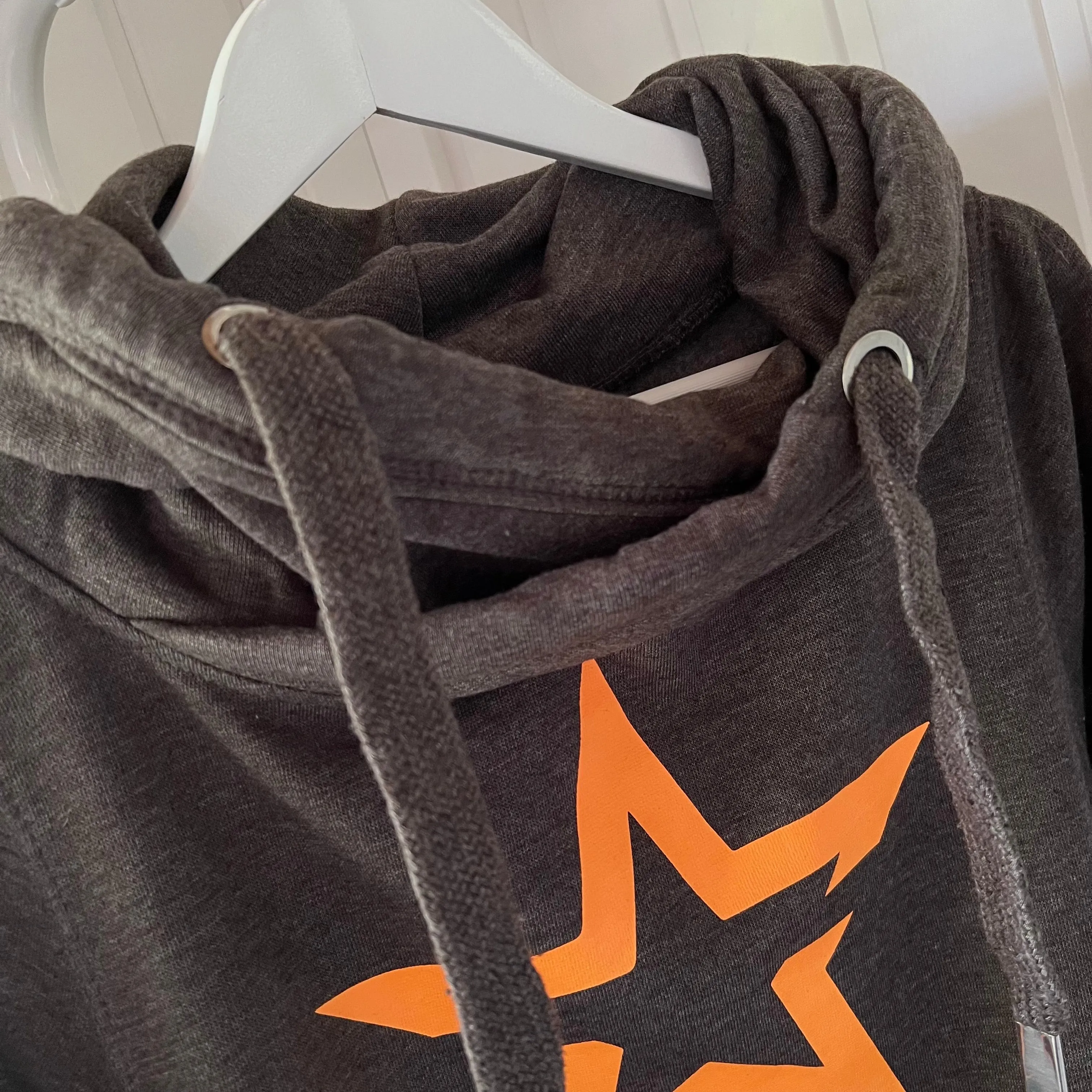 Charcoal & neon orange LA star crossover neck hoody *boyfriend fit* *new*