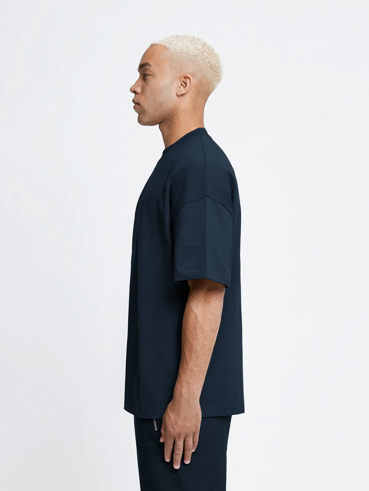 ESSENTIAL T-SHIRT - NAVY