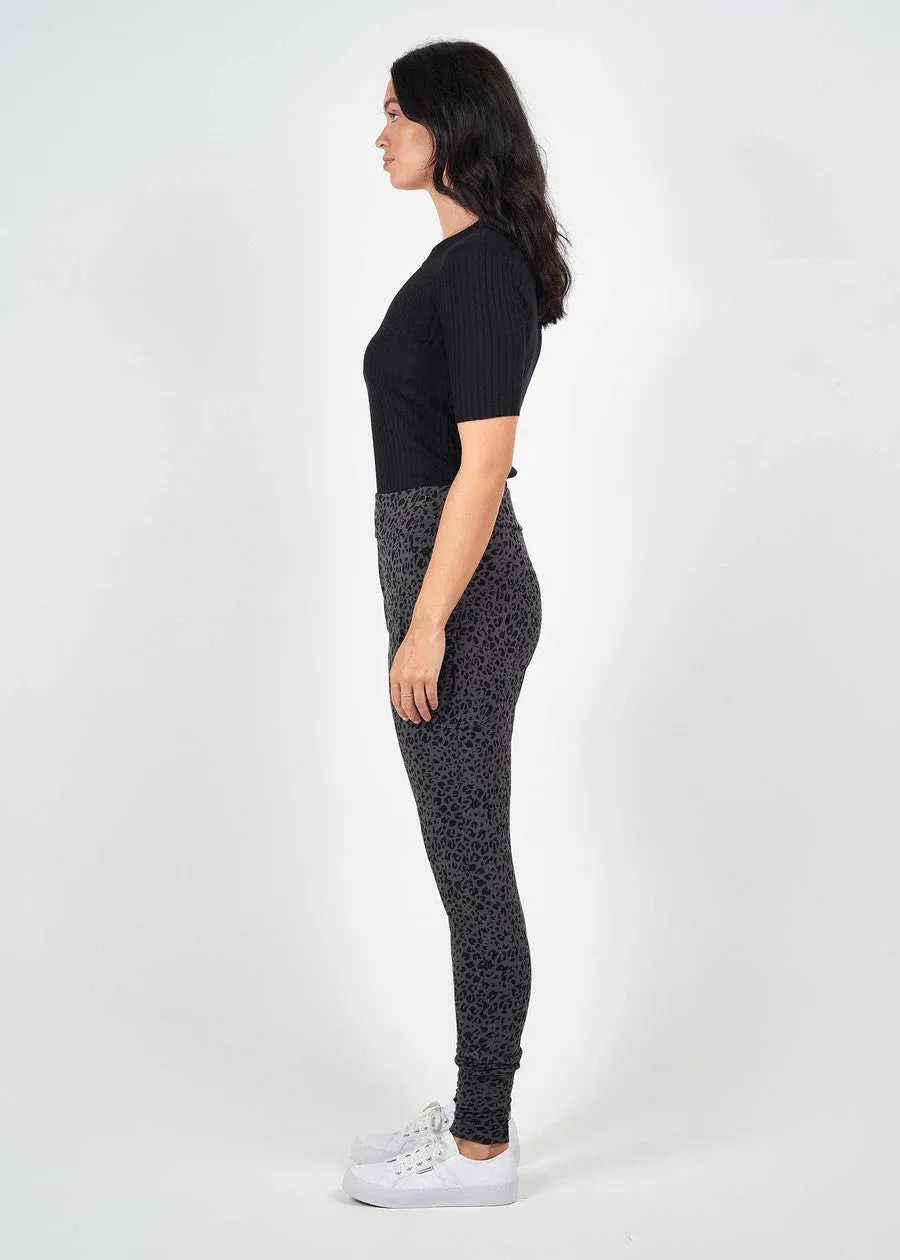 Gaga Bamboo Cuffed Sweat Pant - Steel Leopard