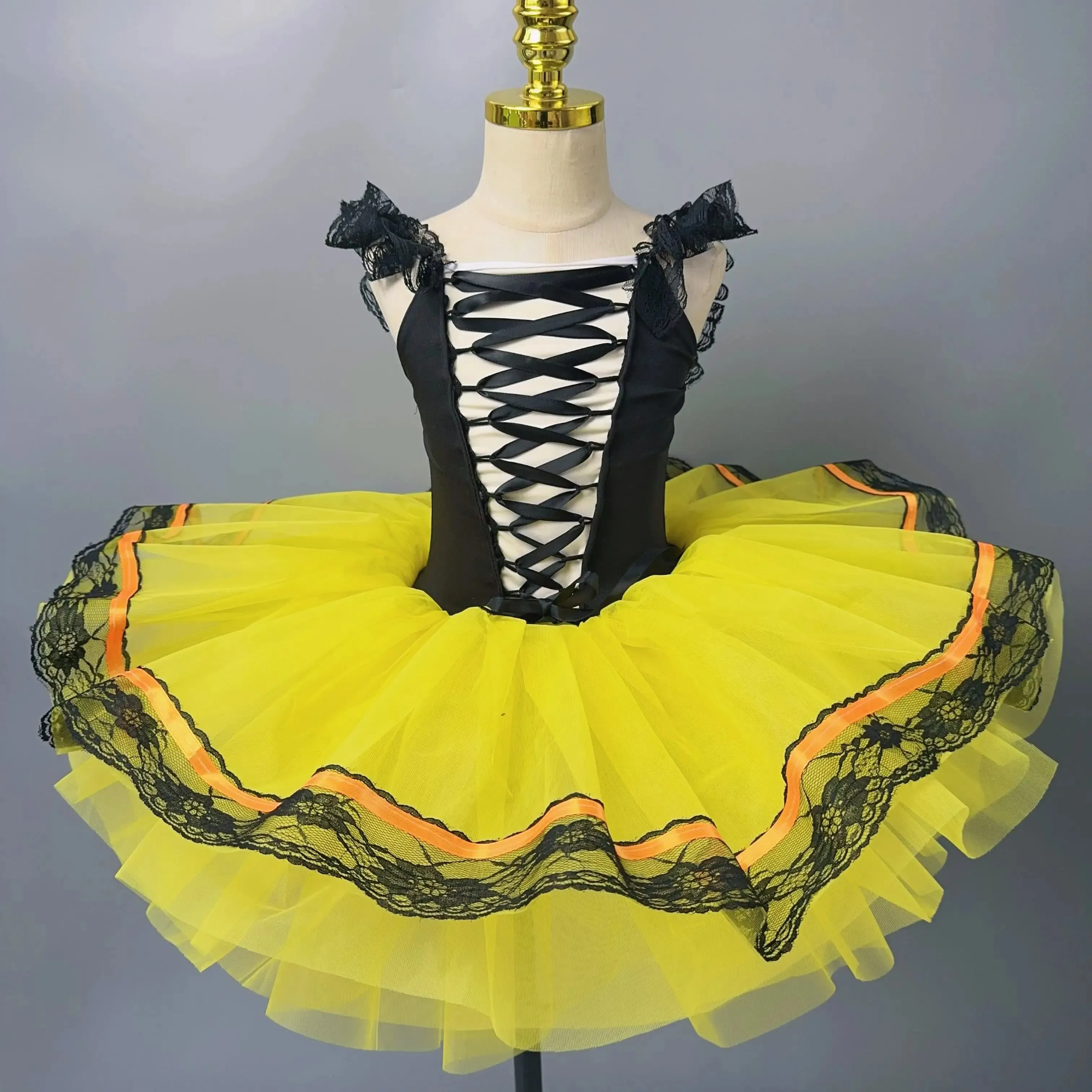 Girls Dance Tutu Skirt Costumes Professional Performance Ballet Attire