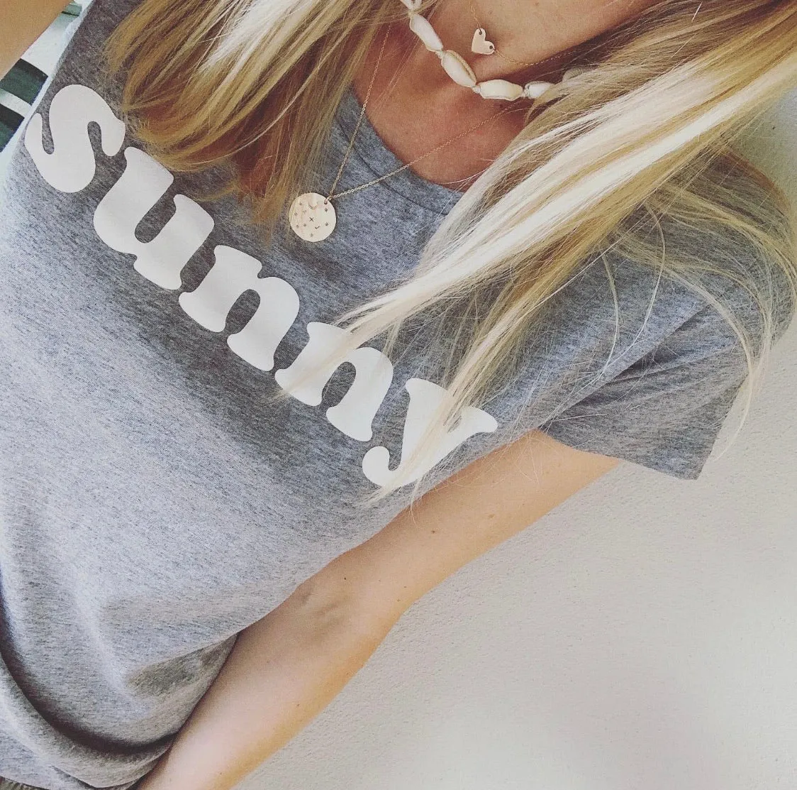 Grey SUNNY tee