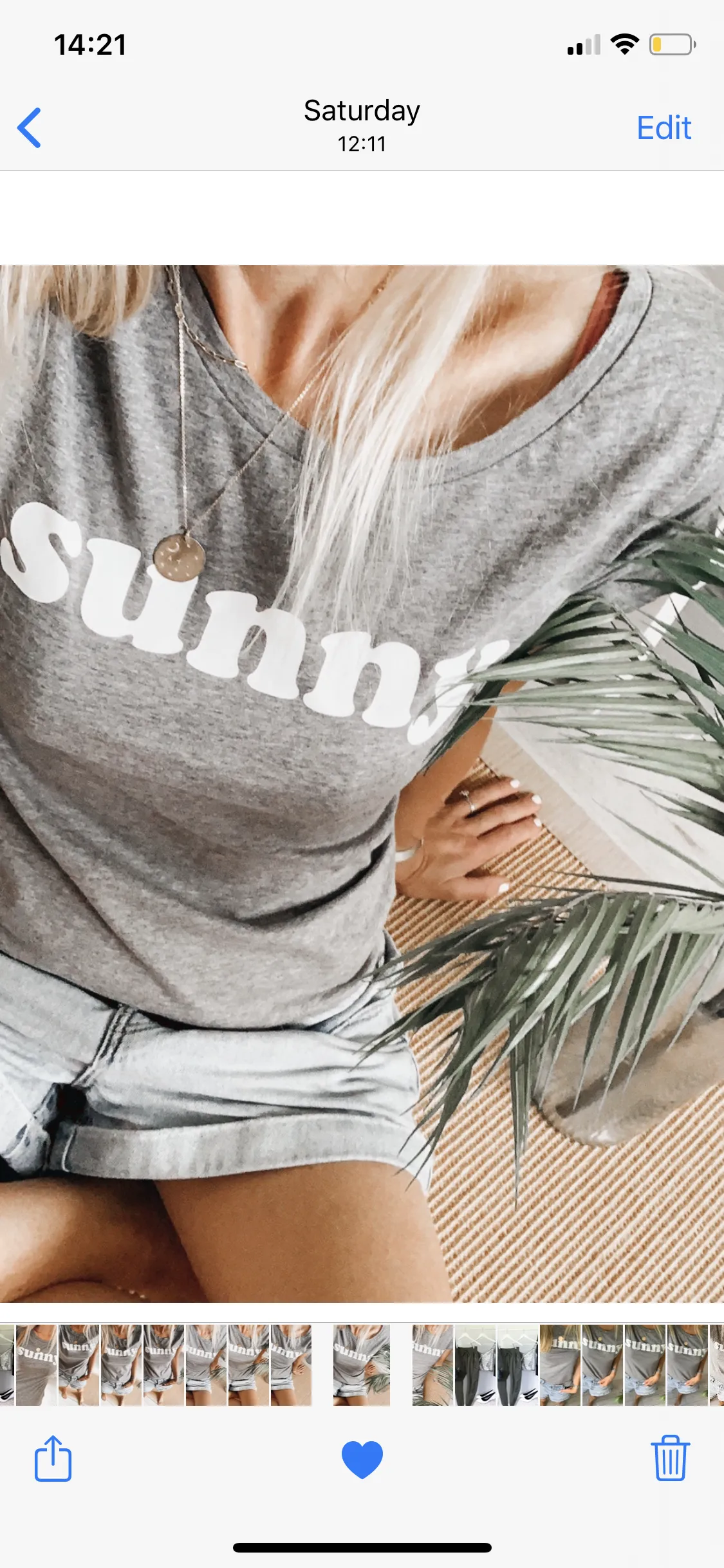 Grey SUNNY tee