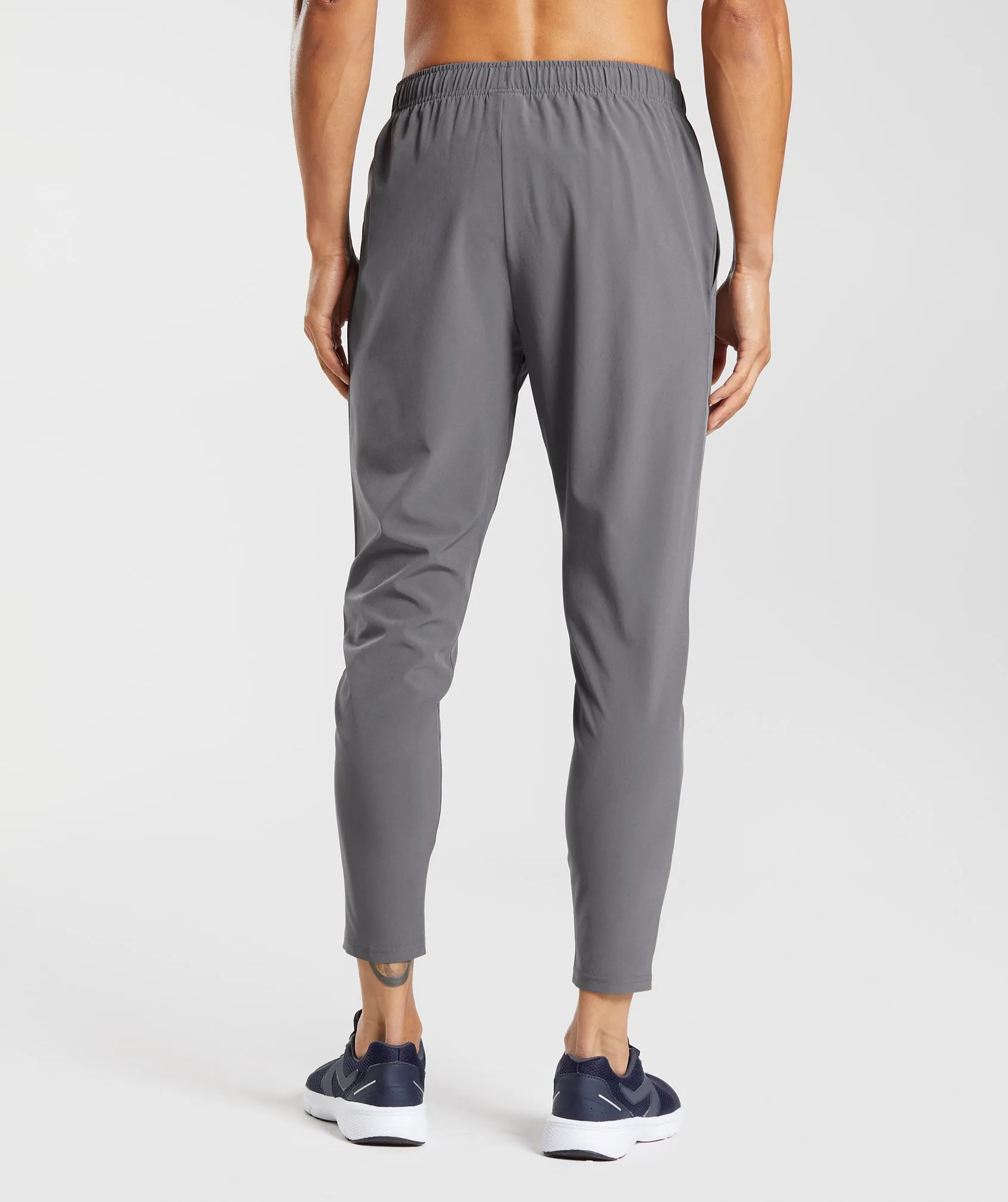 Gymshark Arrival Woven Joggers - Silhouette Grey