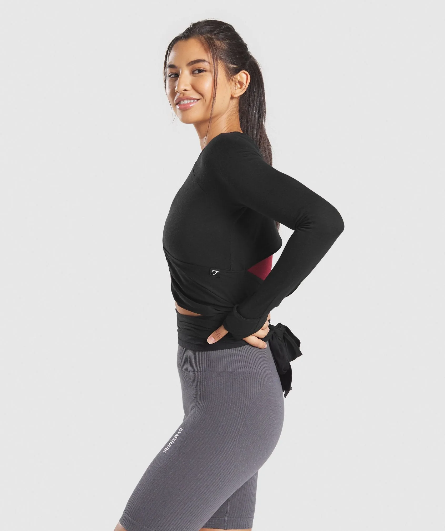 Gymshark Power Down Long Sleeve Crop Top -  Black