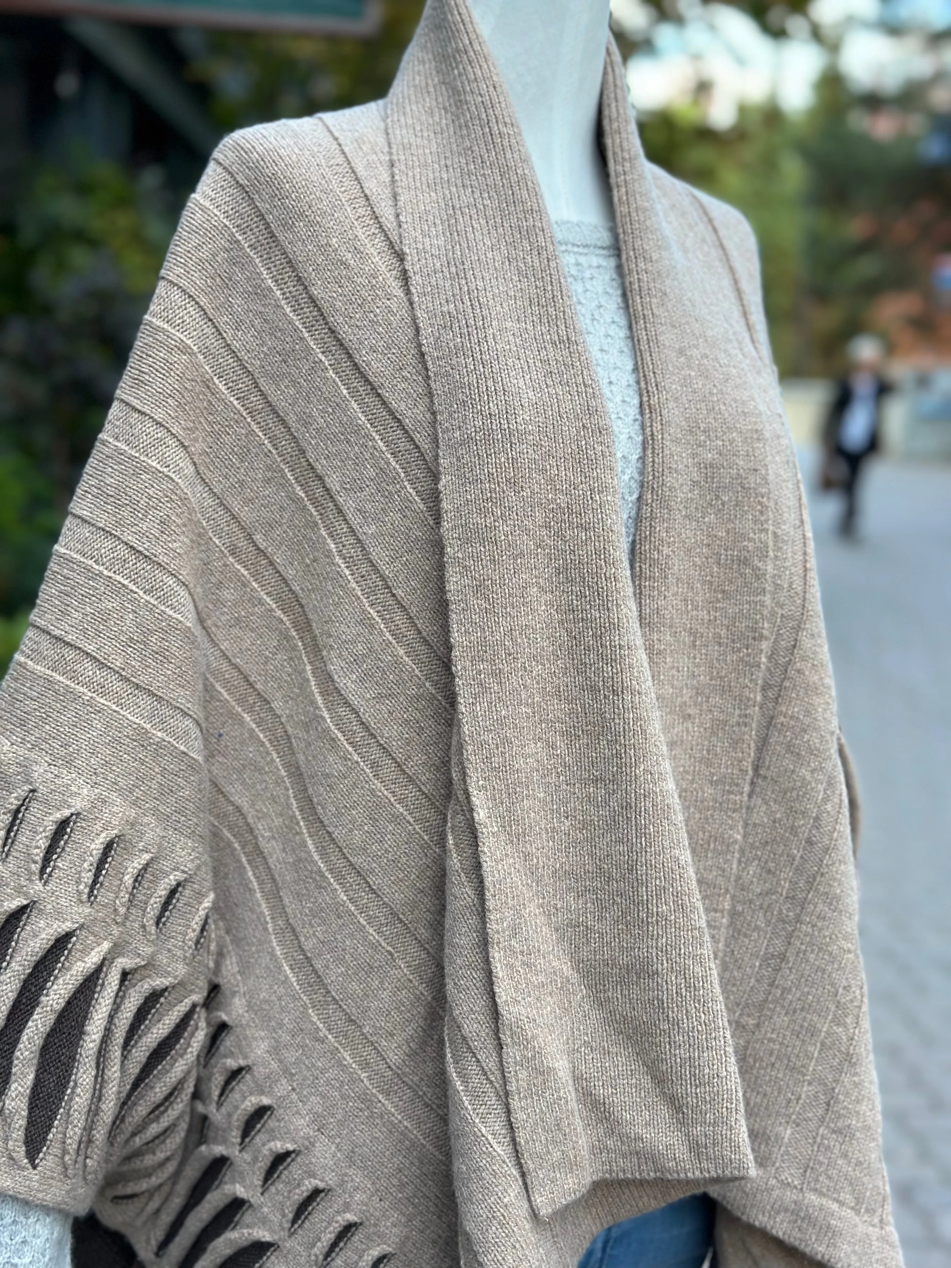 Irish - Atlantic Wrap Cardigan - Camel