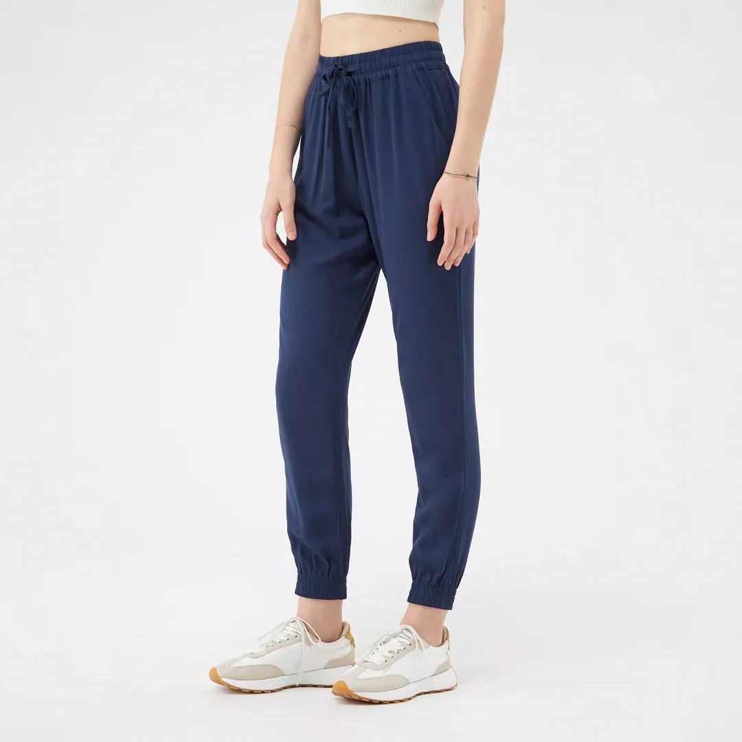 Lightweight Basic Jogger Pants