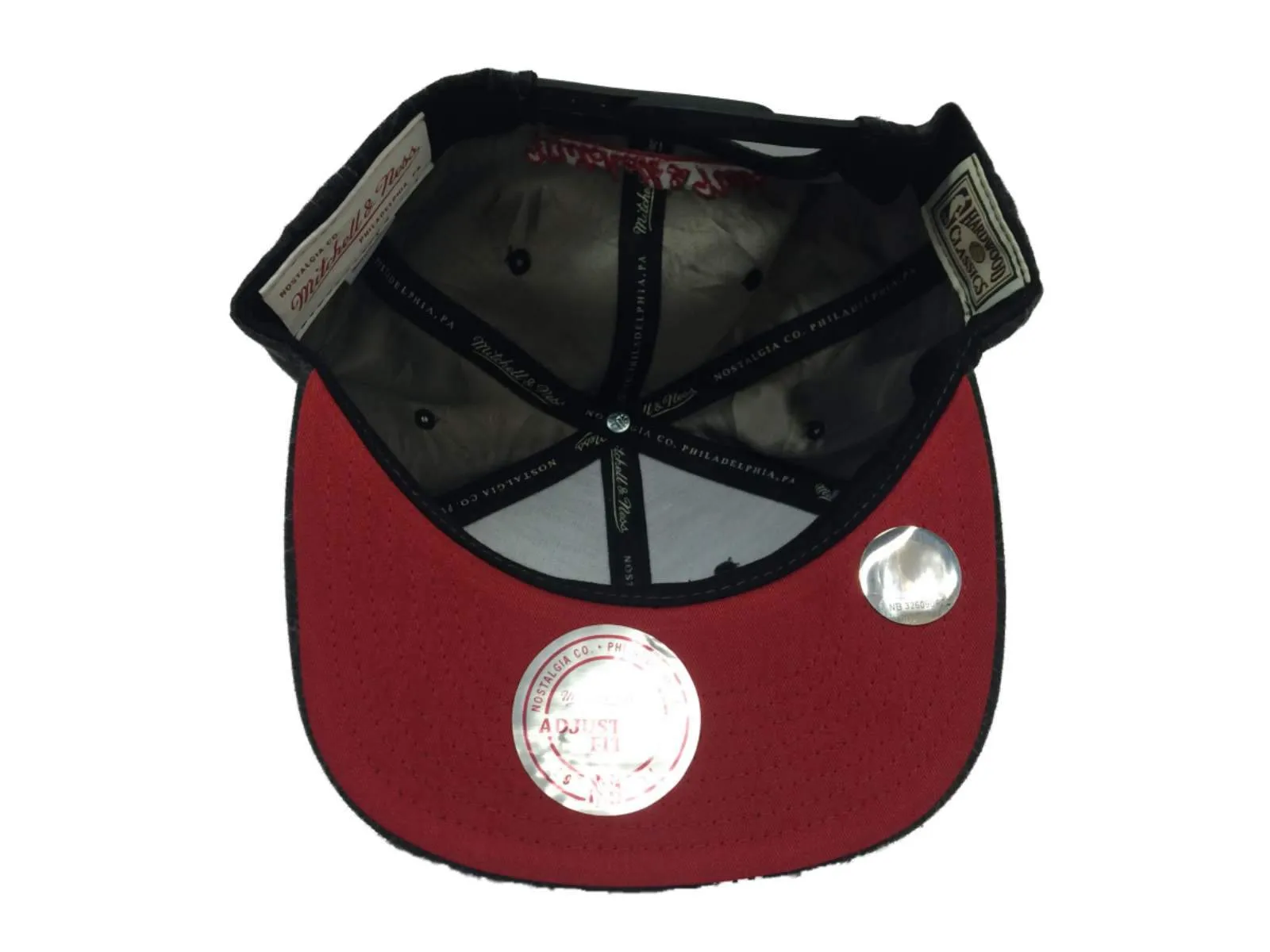 Miami Heat Mitchell & Ness Nylon Flat Bill Gray Snapback Adjustable Hat Cap