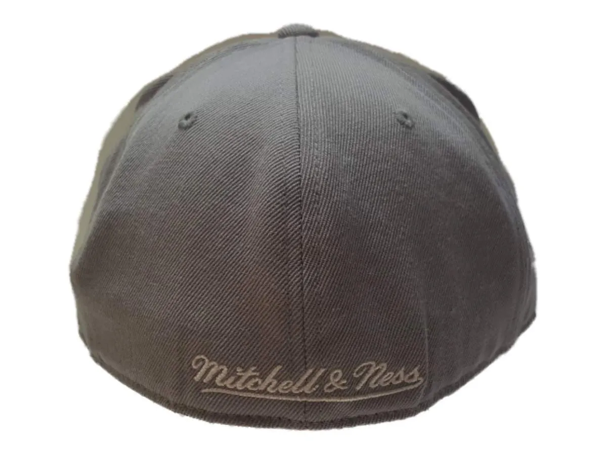 Miami Heat Mitchell&Ness Two-Toned Gray Structured Fitted Flat Bill Hat (7 3/8)