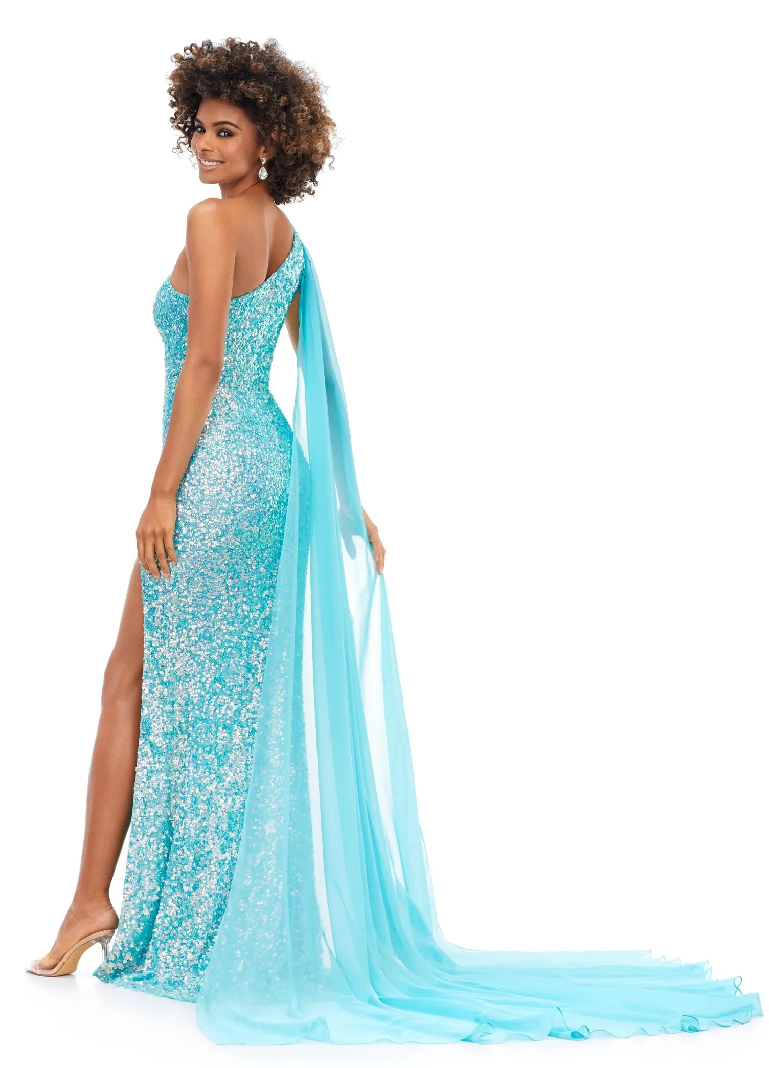 Miron Gown