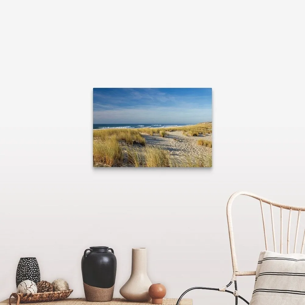 "Atlantic Coast and its sand dunes and waves at Cape Ferret, Bay of Arcachon i" Canvas Wall Art