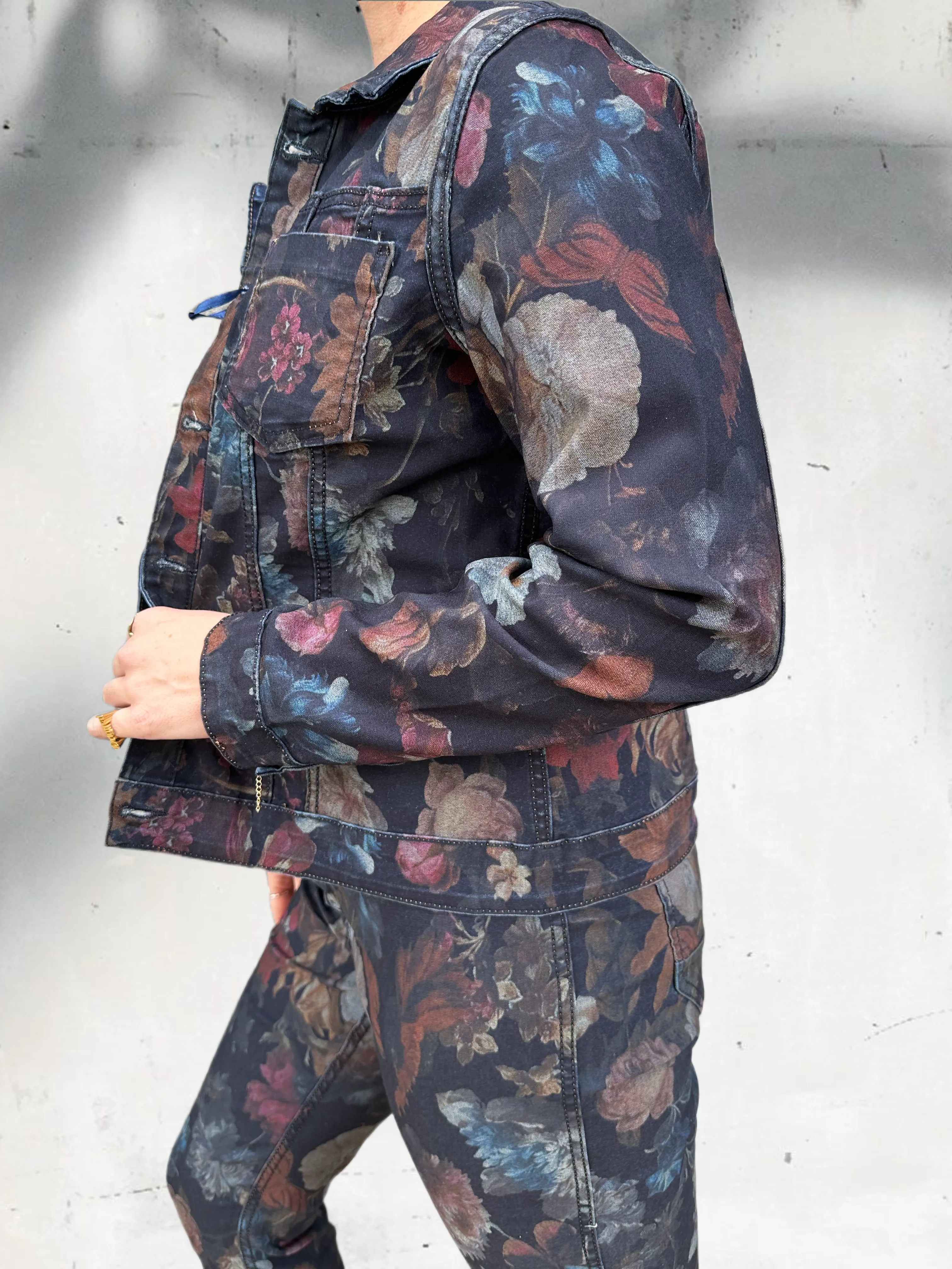 Reversible Jacket in Denim Print and Solid