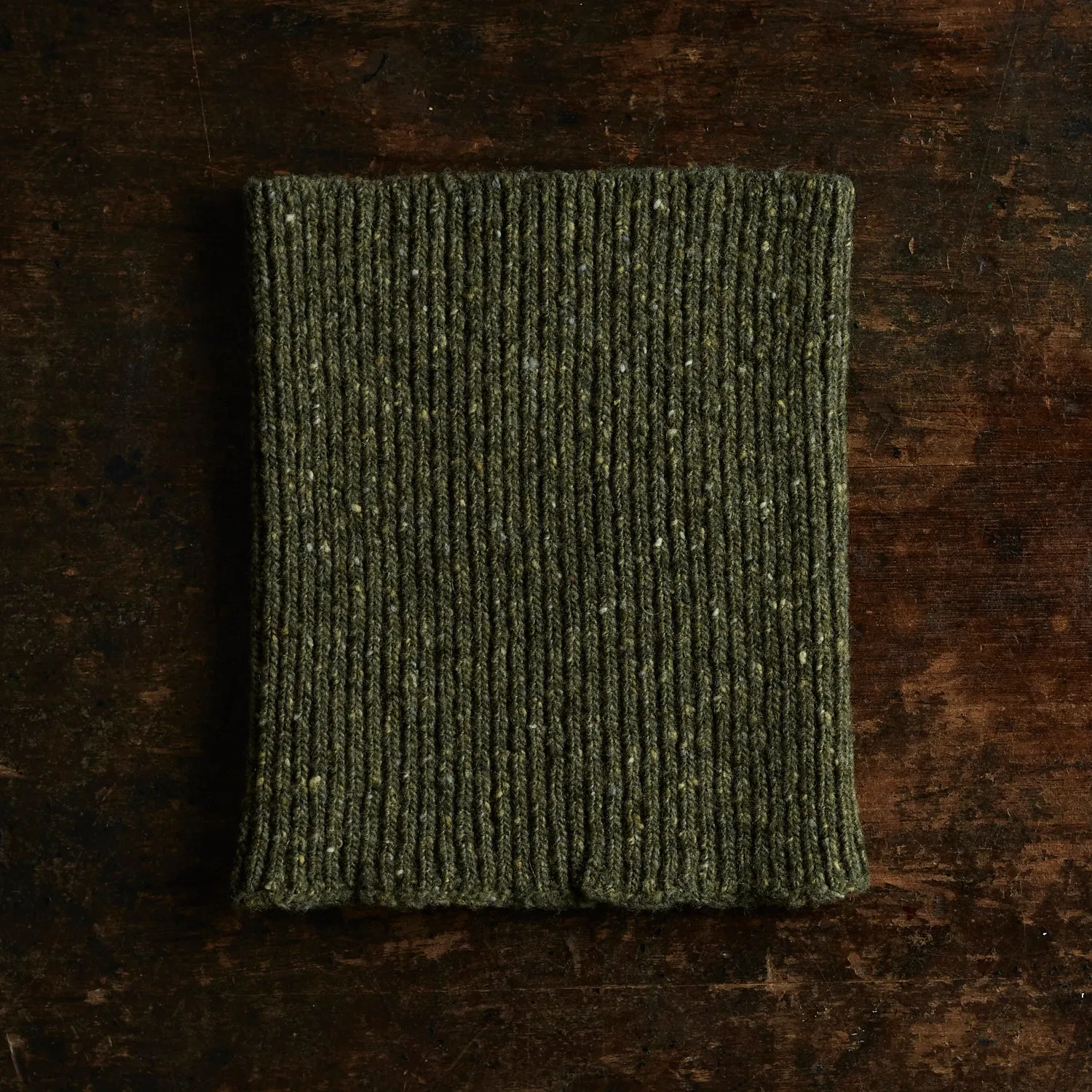 Snood - Donegal Merino Wool - Lichen