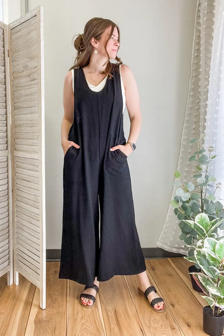 Solid Sleeveless Jumpsuit