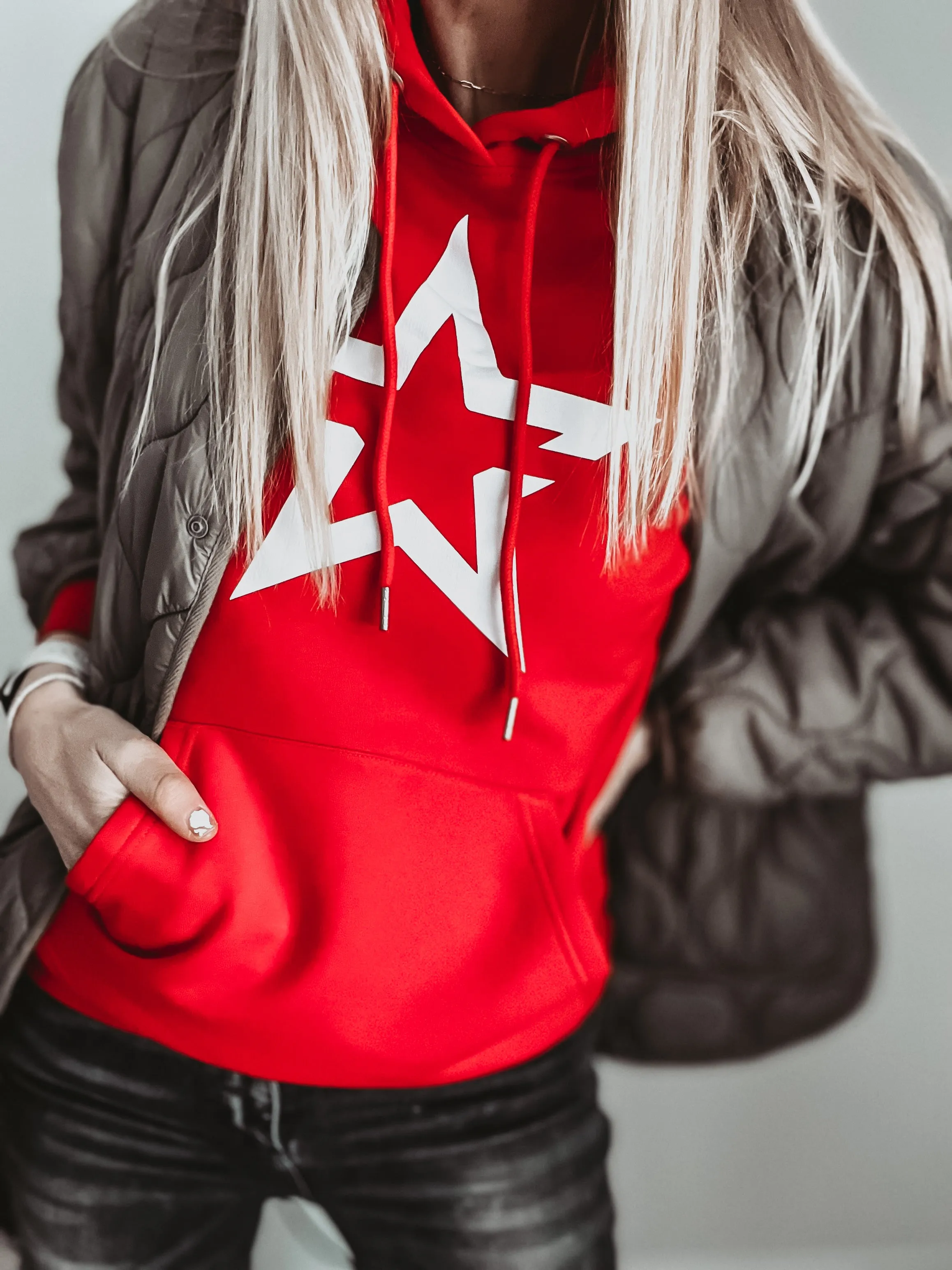 Super striking Red Star hoody