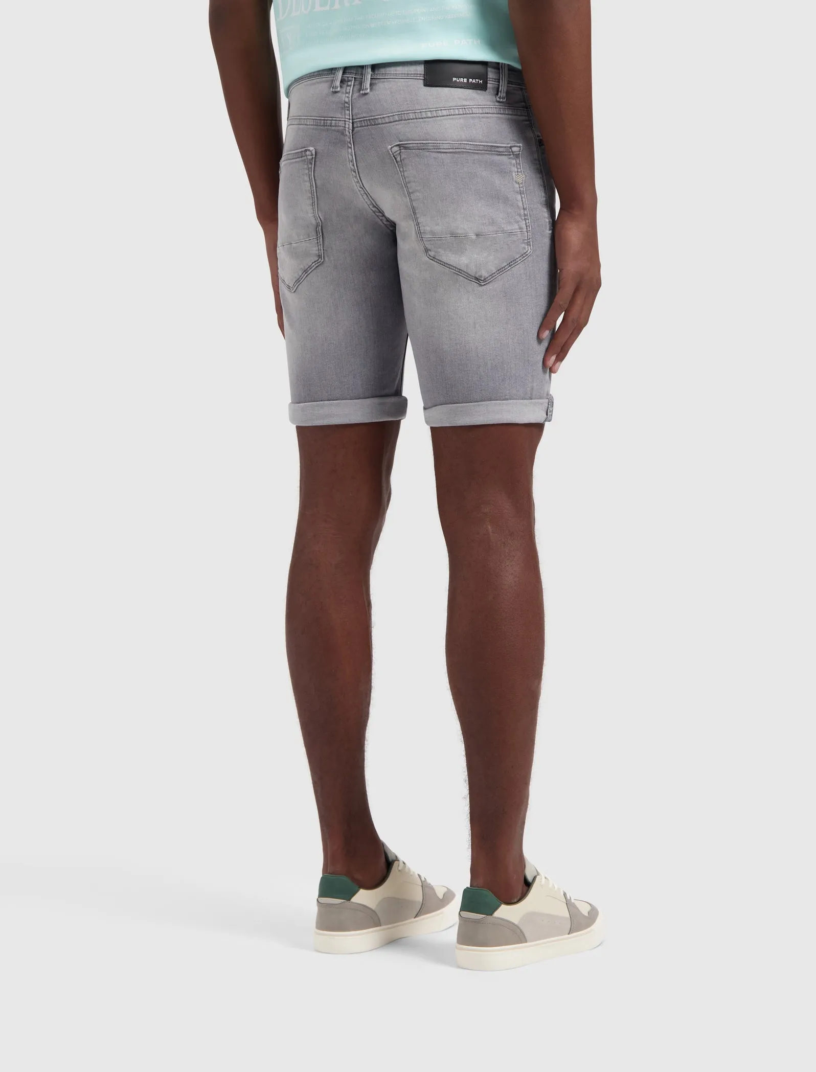 The Steve Skinny Fit Shorts | Denim Light Grey